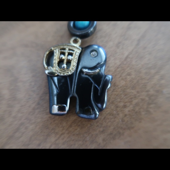 Necklace-elephant pendant - Picture 2 of 5